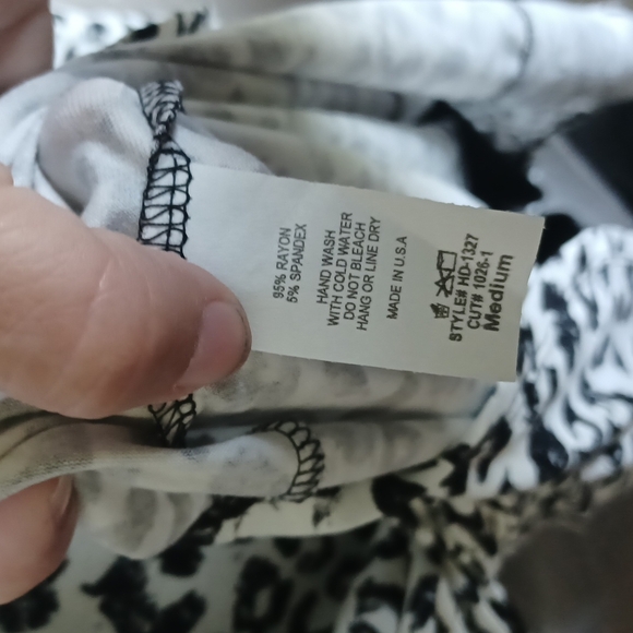 Happy Days Tee Shirt Dress, super soft, cream/black leopard print - Picture 7 of 7